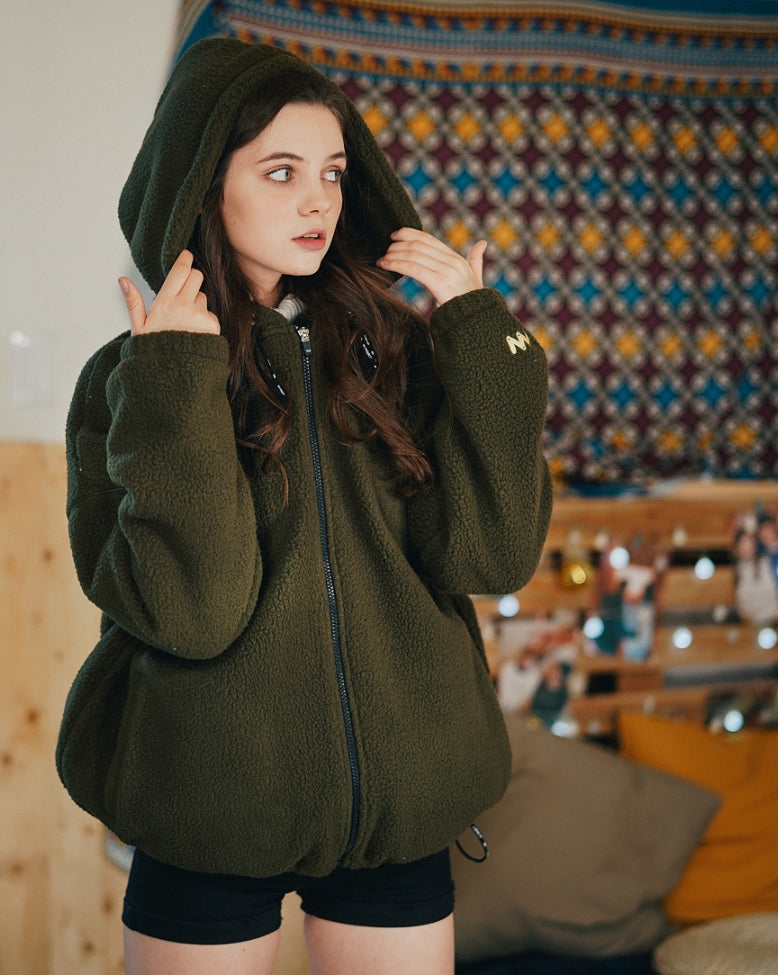 ダブルユーブイプロジェクト(WV PROJECT) FUNNY BOUNCLE HOOD ZIP-UP KHAKI SYHD7340