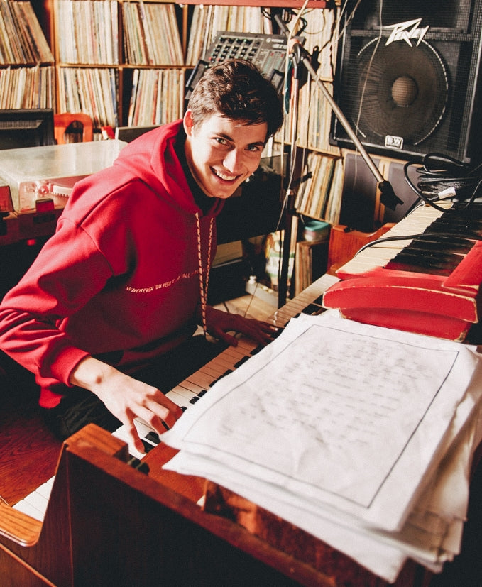 ダブルユーブイプロジェクト(WV PROJECT) THE JACKSON HOODIE RED JJHD7048