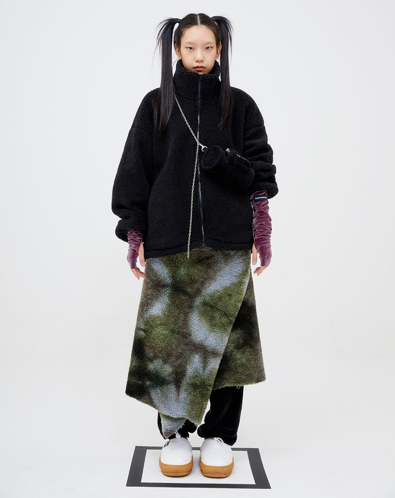 モアザンドープ (MORE THAN DOPE) Mono fluffy jacket (black)