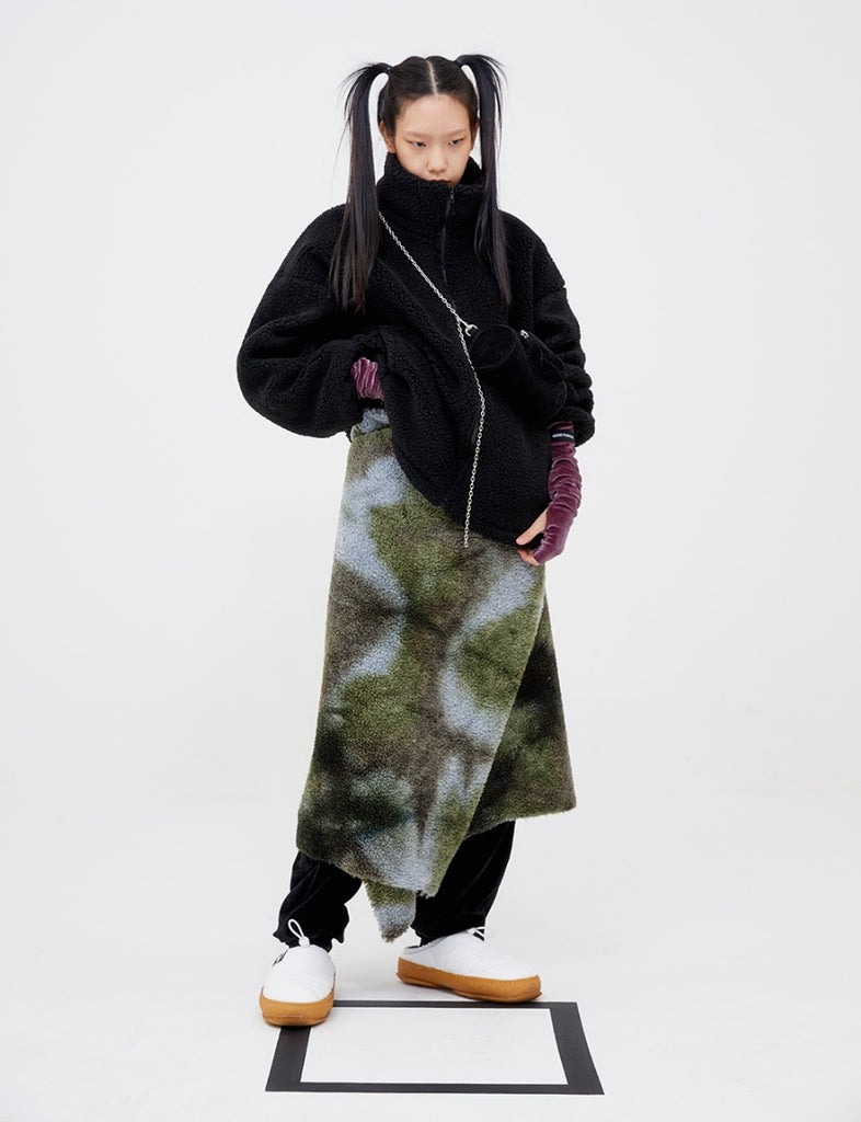 モアザンドープ (MORE THAN DOPE) Mono fluffy jacket (black)