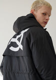 オーワイ(OY) LOGO BLOCK LONG PARKA-BLACK