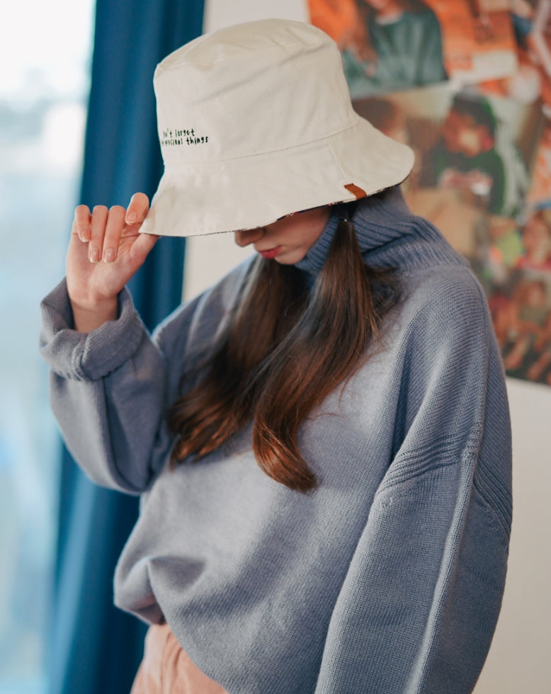 ダブルユーブイプロジェクト(WV PROJECT) Attic Bucket Hat Ivory SYAC7344