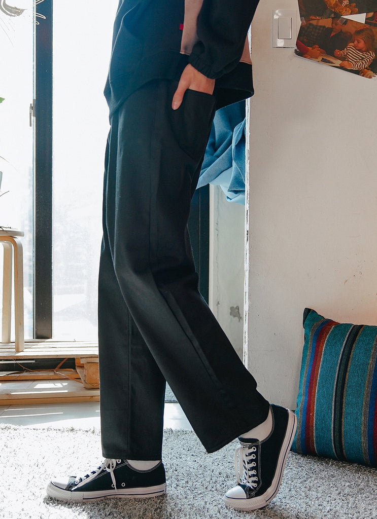 ダブルユーブイプロジェクト(WV PROJECT) BECKY WIDE DENIM PANTS BLACK SYLP7351