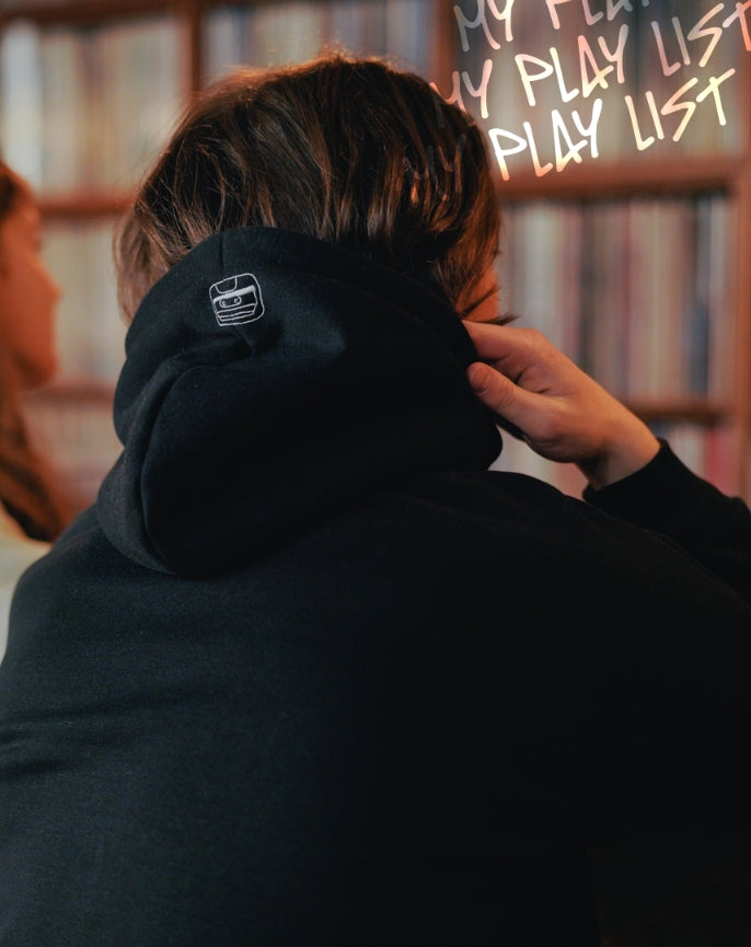 ダブルユーブイプロジェクト(WV PROJECT) MY PLAY LIST HOOD ZIPUP BLACK SYHD7362