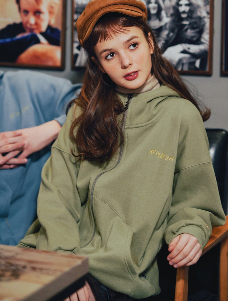 ダブルユーブイプロジェクト(WV PROJECT) MY PLAY LIST HOOD ZIPUP OLIVE SYHD7362