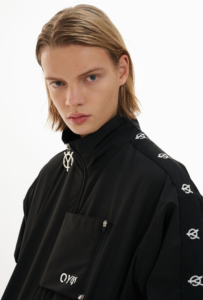 オーワイ(OY) LOGO TAPE JACKET-BLACK