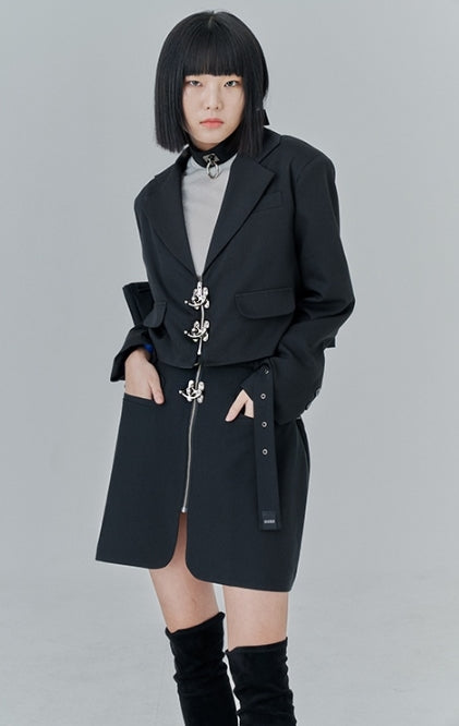 オージーオーディー(OZOD) CROP BLAZER_black