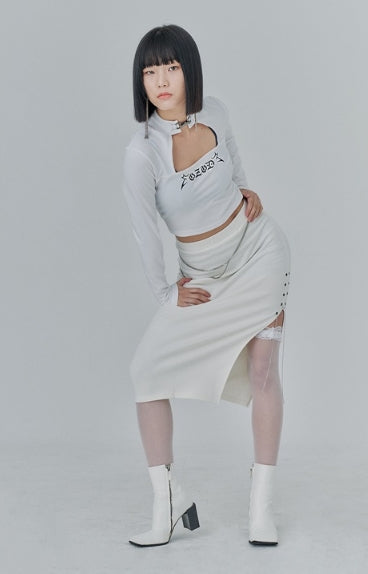 オージーオーディー(OZOD) SQUARE NECK TOP_white
