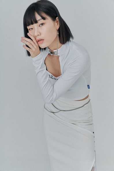 オージーオーディー(OZOD) SQUARE NECK TOP_white