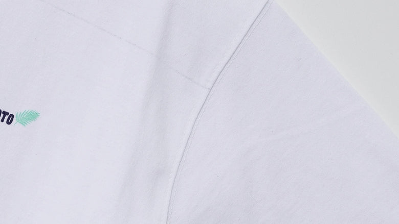 ダブルユーブイプロジェクト(WV PROJECT) Couch SHORT SLEEVE T-SHIRT WHITE SYST7377