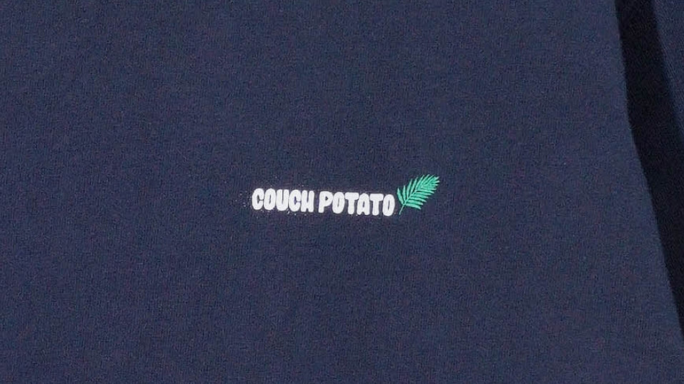 ダブルユーブイプロジェクト(WV PROJECT) Couch SHORT SLEEVE T-SHIRT NAVY SYST7377