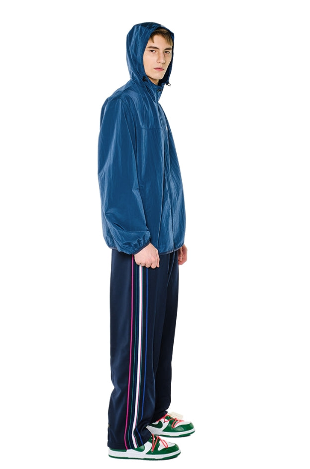 MMIC(エムエムアイシー) ESSENTIAL WINDBREAKER