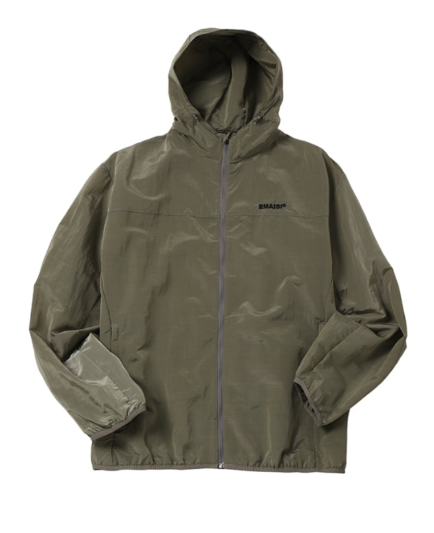 MMIC(エムエムアイシー) ESSENTIAL WINDBREAKER