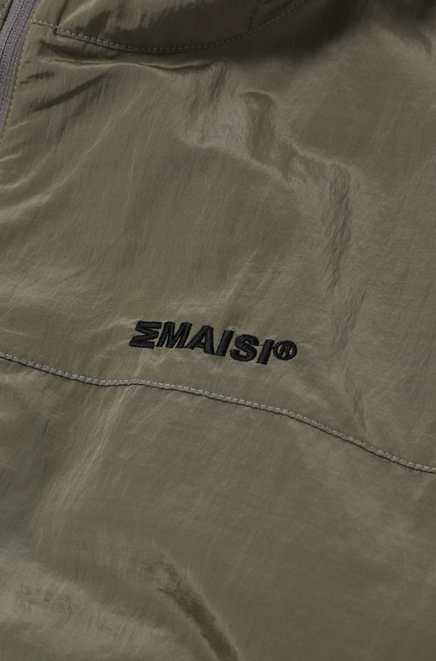 MMIC(エムエムアイシー) ESSENTIAL WINDBREAKER