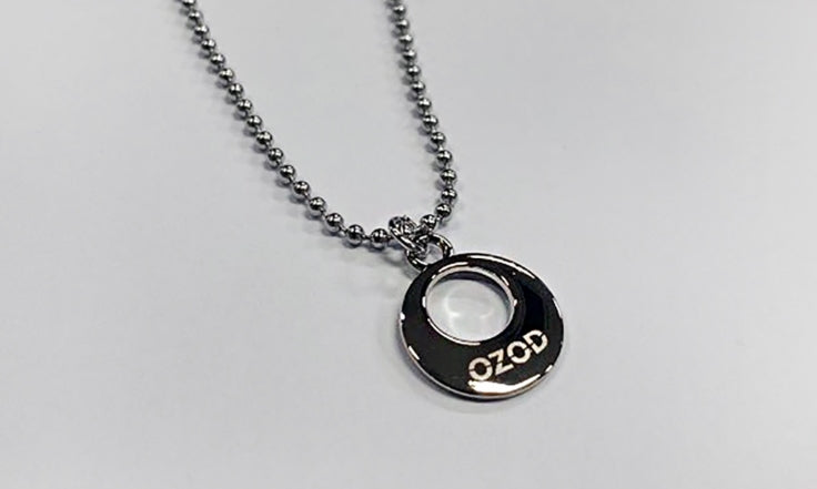 オージーオーディー(OZOD) LOGO NECKLACE