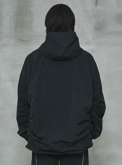 オーワイ(OY) 	LOGO SHIRRING ANORAK JACKET-BLACK