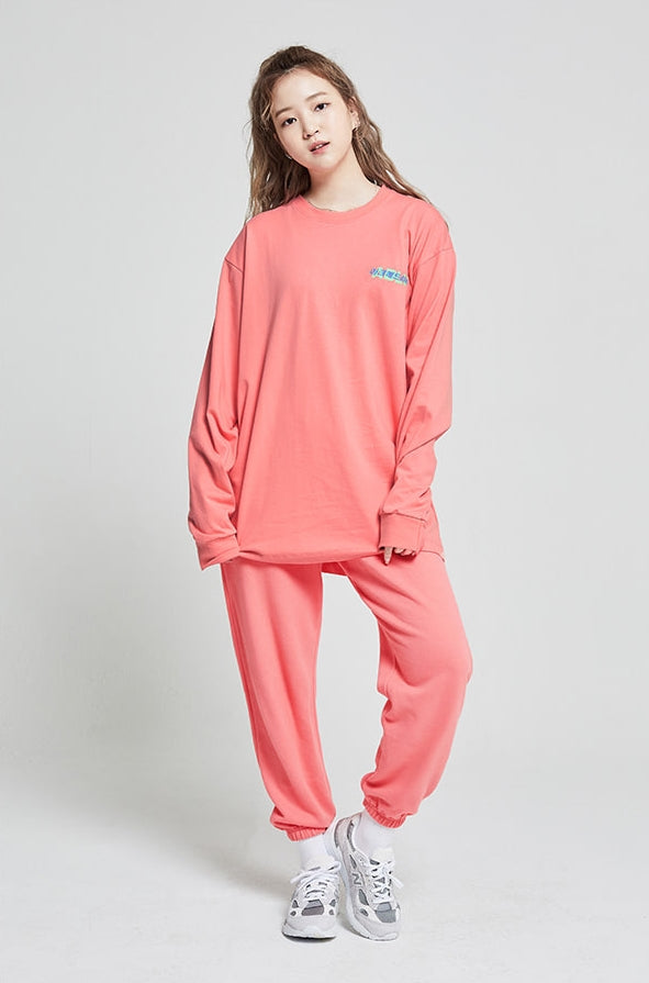 アクメドラビ(acme' de la vie) ADLV HANGUL LOGO LONG SLEEVE T-SHIRT CORAL