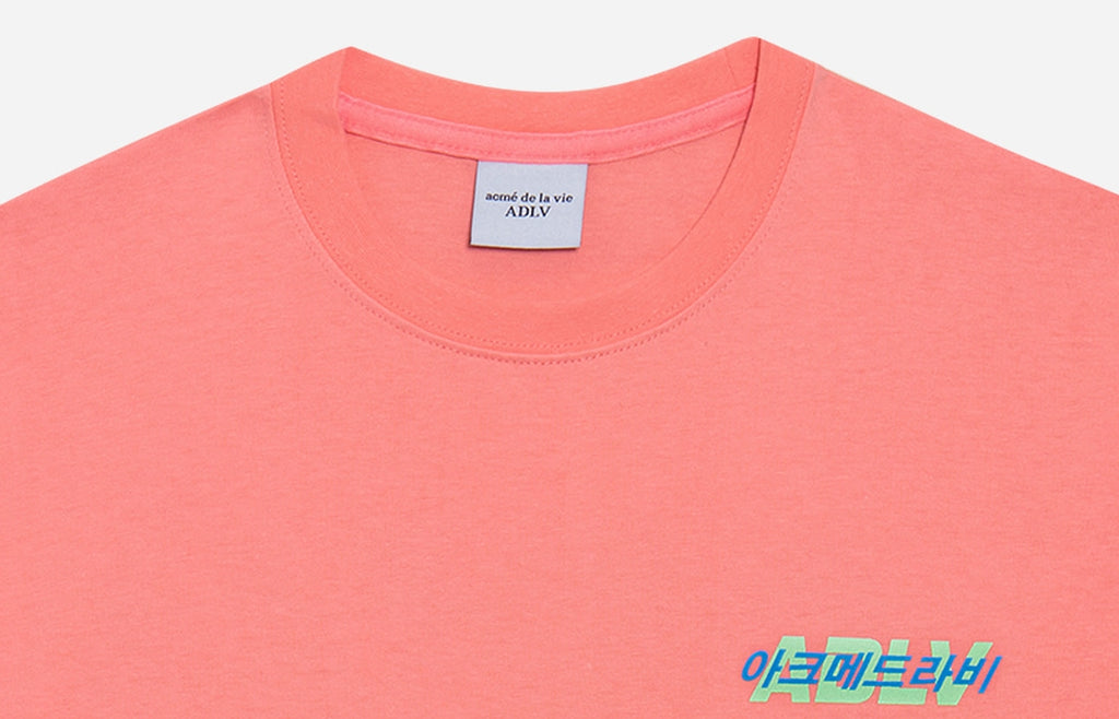 アクメドラビ(acme' de la vie) ADLV HANGUL LOGO LONG SLEEVE T-SHIRT CORAL