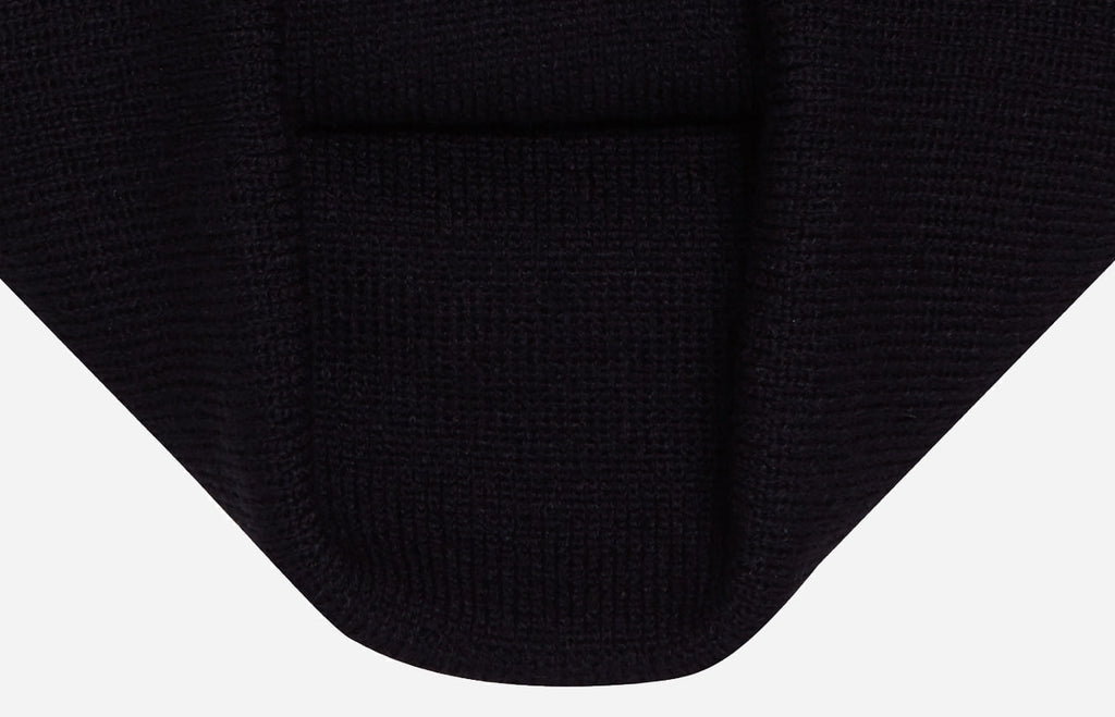 アクメドラビ(acme' de la vie) ADLV EMBROIDERY BEANIE BLACK