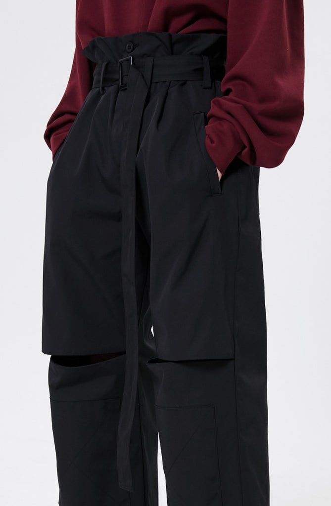 イーエスシースタジオ(ESC STUDIO)    Belted slit wide pants (black)