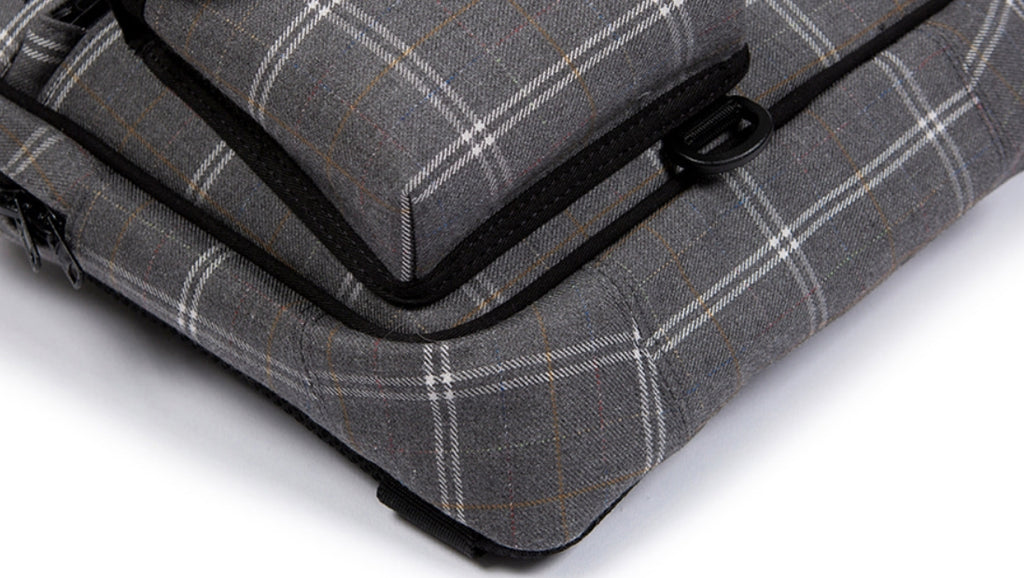ベドインベド(BADINBAD) CHEST FRONT BAG_GREY