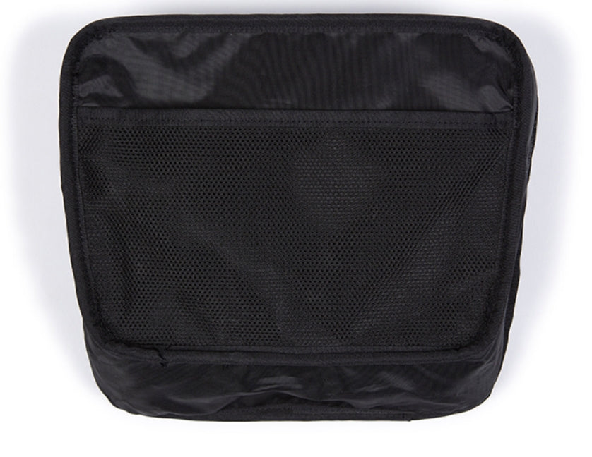 ベドインベド(BADINBAD) CHEST FRONT BAG_GREY