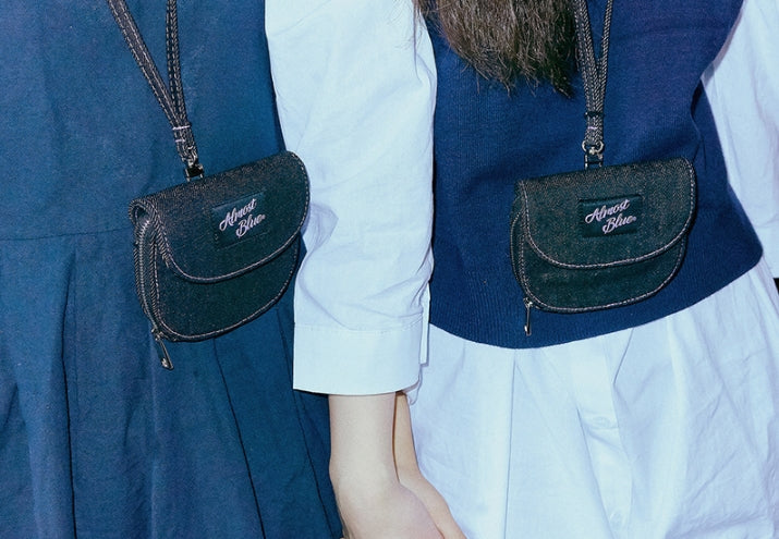 オルモストブルー(Almost Blue) DENIM HALF MOON WALLET
