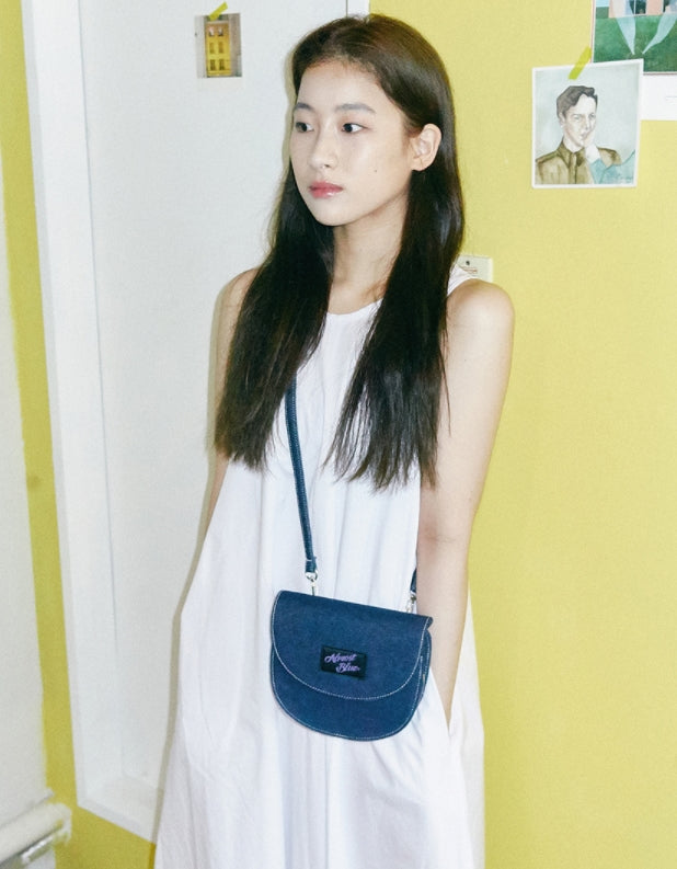 オルモストブルー(Almost Blue) DENIM HALF MOON CROSS BAG