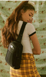 オルモストブルー(Almost Blue) RUBBER LOGO SLING BAG