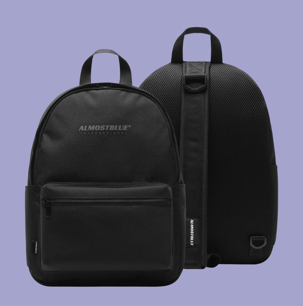 オルモストブルー(Almost Blue) STANDARD SLING BAG