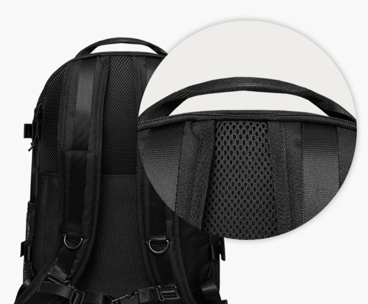 オルモストブルー(Almost Blue) RUBBER LOGO BACKPACK