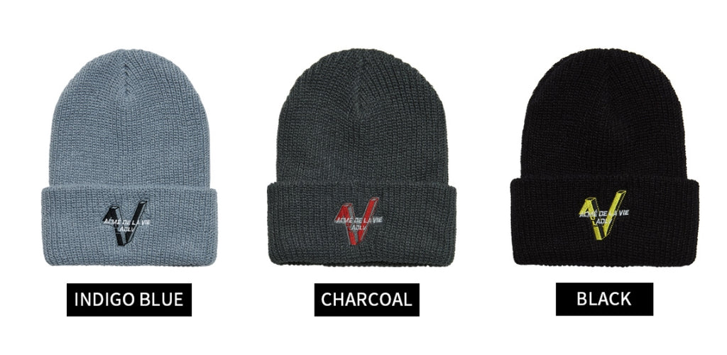 アクメドラビ(acme' de la vie) ADLV V SYMBOL LOGO BEANIE CHARCOAL