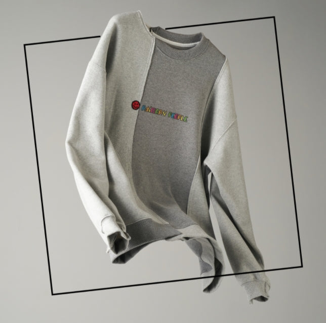ORDINARY PEOPLE(オーディナリーピープル) SMILE PATCH LOGO GREY SWEATSHIRTS