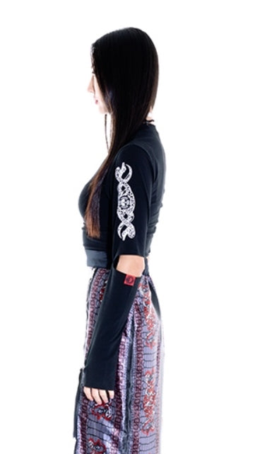 オージーオーディー(OZOD) snake crop top_black