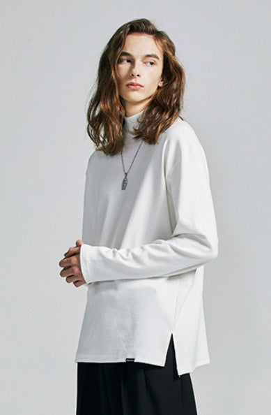 セイントペイン(SAINTPAIN) SP Over Fit MocNeck Sleeve-White