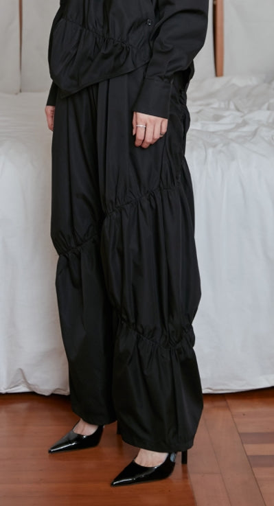 nache(ナチェ) unbalance pants