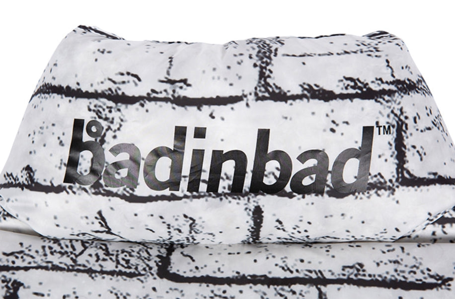 ベドインベド(BADINBAD)  BRICK DUCK DOWN PARKA_WHITE