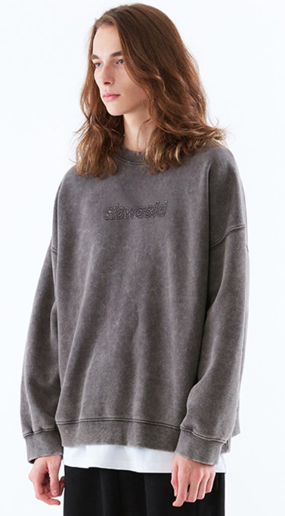 スローアシッド(SLOW ACID)  Logo Washing Sweatshirt (CHARCOAL)