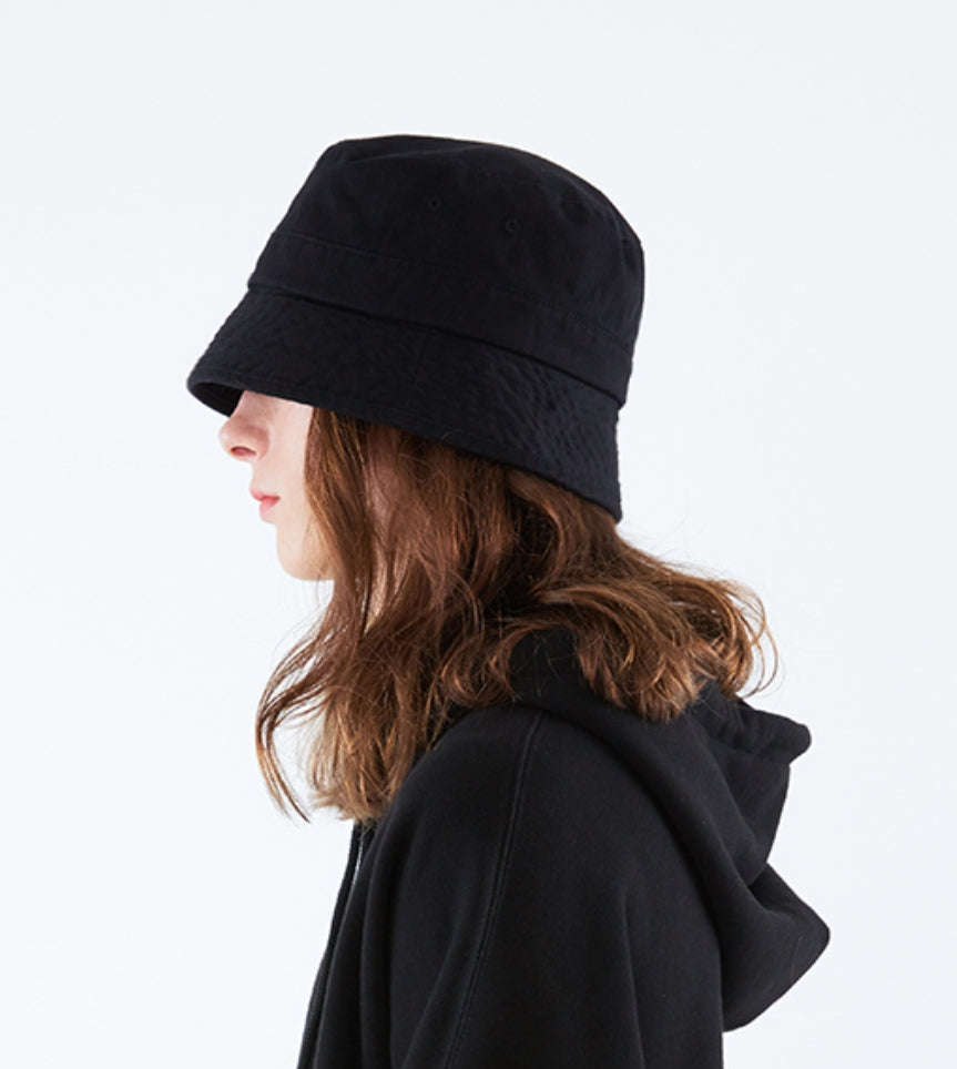 スローアシッド(SLOW ACID)   Season Logo Bucket Hat (BLACK)