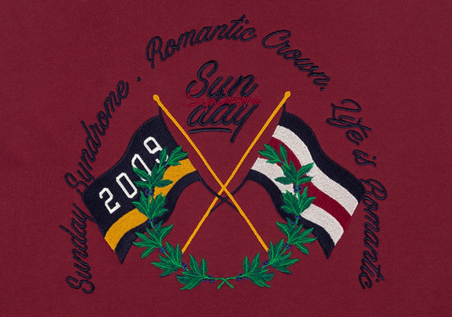 ロマンティッククラウン(ROMANTIC CROWN) SUNDAY SYNDROME FLAG HOODIE_BURGUNDY