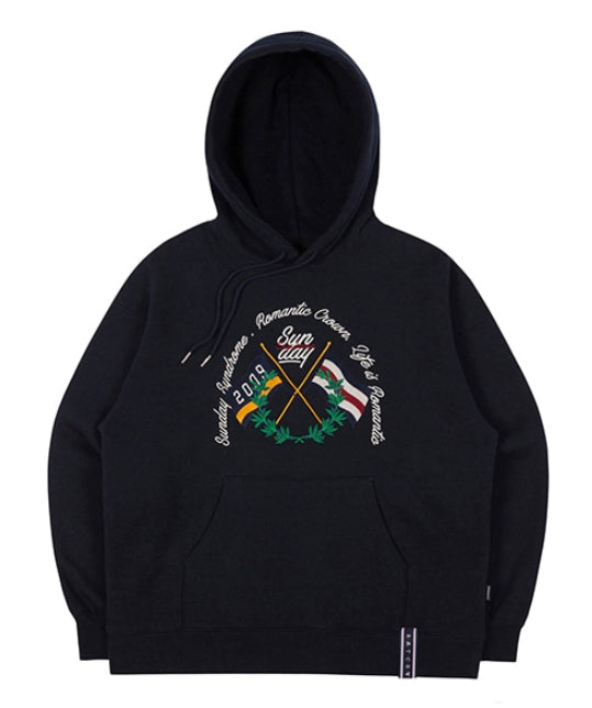 ロマンティッククラウン(ROMANTIC CROWN) SUNDAY SYNDROME FLAG HOODIE_NAVY