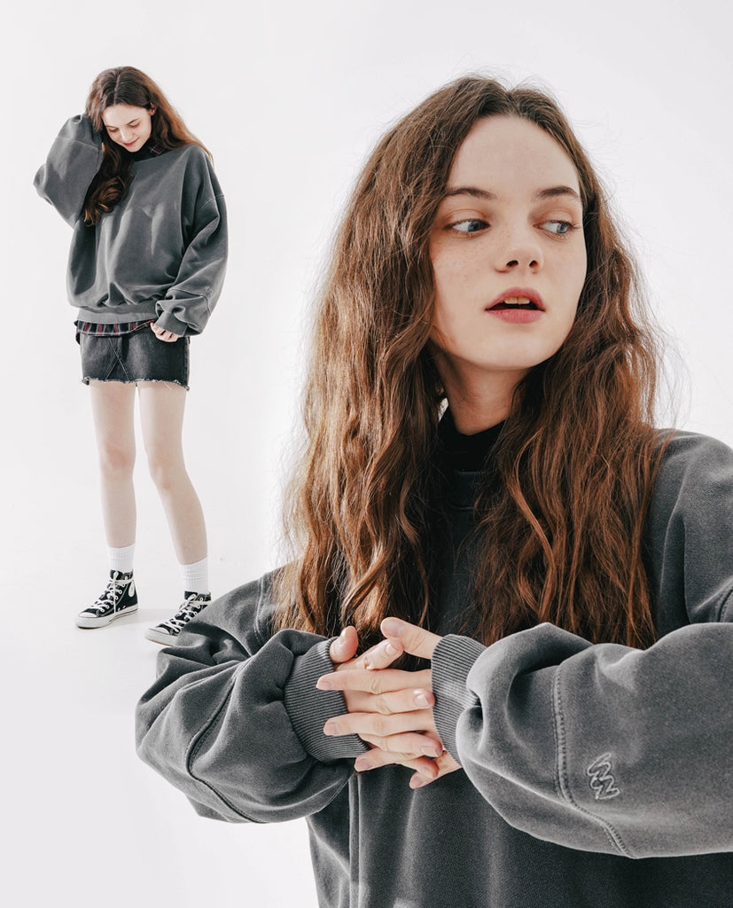 ダブルユーブイプロジェクト(WV PROJECT) Grain Pigment Sweatshirt Dark Gray MJMT7435