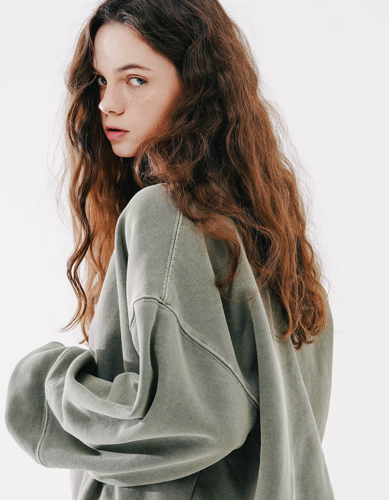 ダブルユーブイプロジェクト(WV PROJECT) Grain Pigment Sweatshirt Khaki MJMT7435