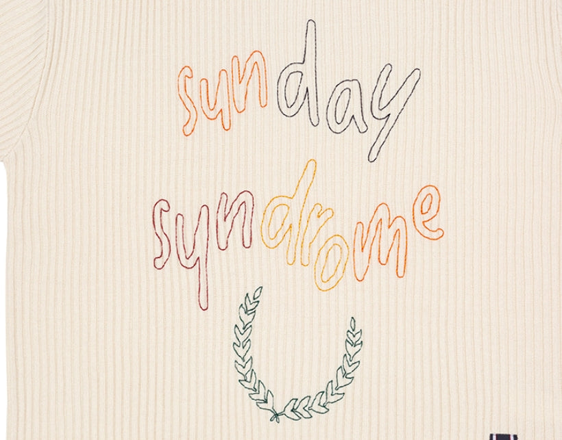 ロマンティッククラウン(ROMANTIC CROWN) SUNDAY SYNDROME SCRIBBLE LOGO KNITWEAR_OATMEAL