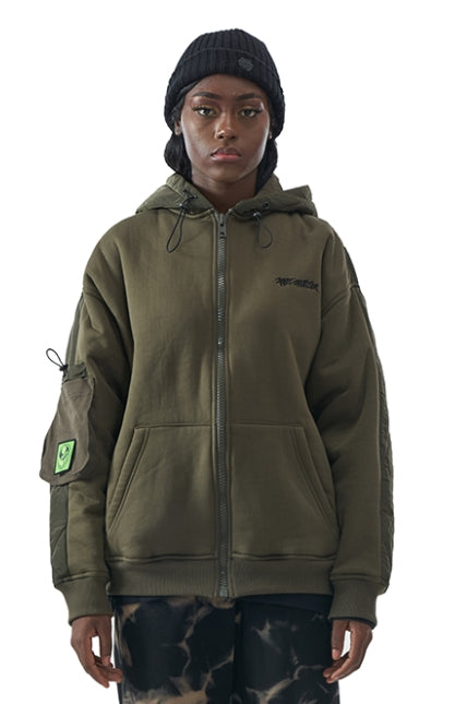 MMIC(エムエムアイシー) HALF QUILTED ZIP-UP HOODIE KH W