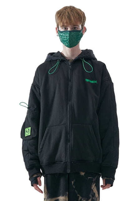 MMIC(エムエムアイシー) HALF QUILTED ZIP-UP HOODIE BK