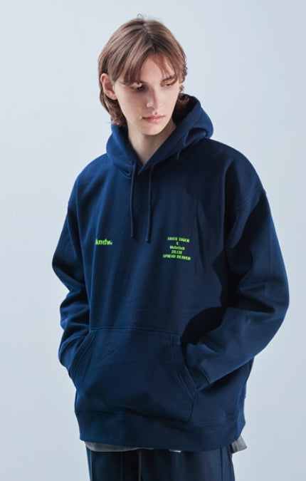 KND(ケイエンド) VIOLENCE HIDE GRAPHIC HOODY-K