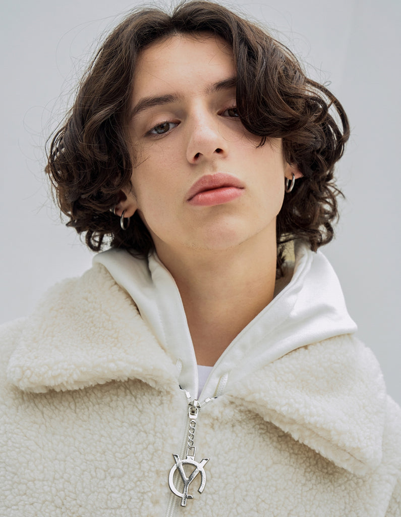 オーワイ(OY) BACK FLOW LOGO FLEECE JACKET- IVORY