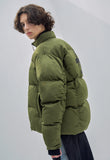 オーワイ(OY) LOGO SHIRRING PADDING- KHAKI