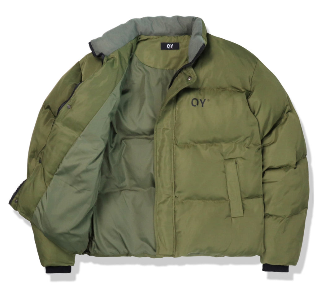 オーワイ(OY) LOGO SHIRRING PADDING- KHAKI